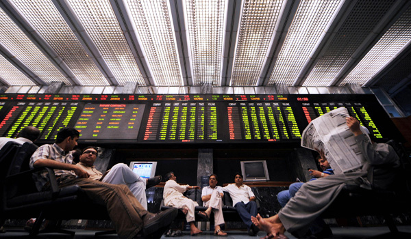 karachi stock market crashes