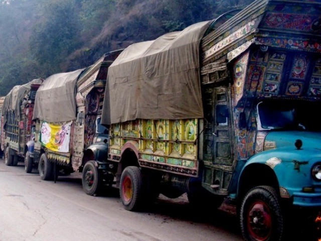 Pakistan, India decide to resume trade across LoC	