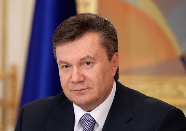 Ukraine crises: Arrest warrant issued for ex-President Viktor Yanukovich