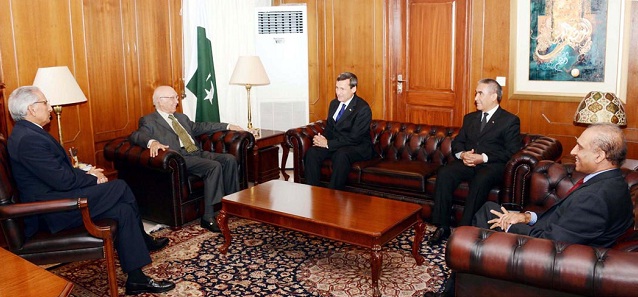 Pakistan, Turkmenistan agree to enhance bilateral trade