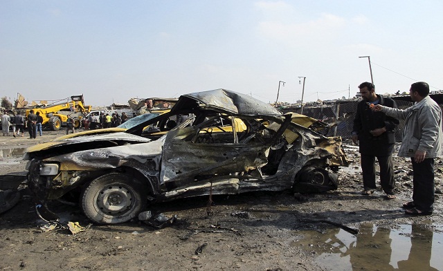10 killed, 33 injured in Baghdad car bomb blast