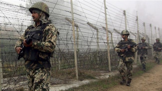 Indian troops open unprovoked firing at LoC, Pakistani soldier killed