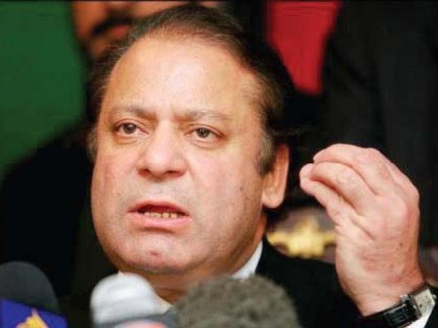 Nawaz asks media to play role to steer country out of crises