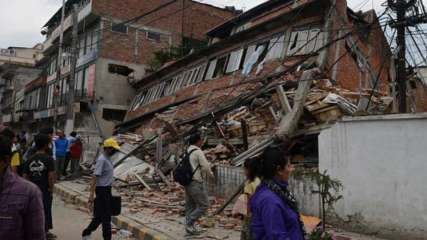 Death toll in Nepal earthquake rises to 3,218