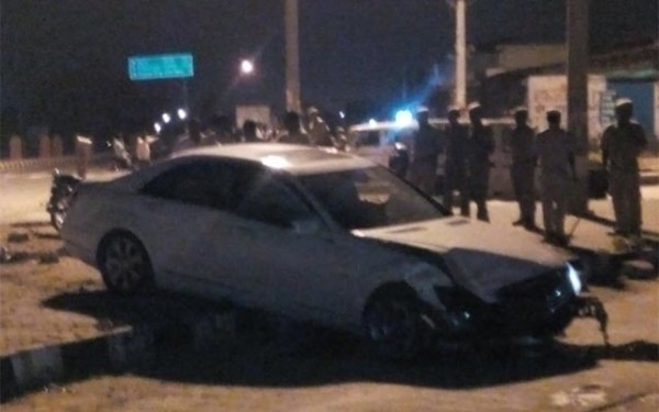 Hema Malini car accident (pictures)