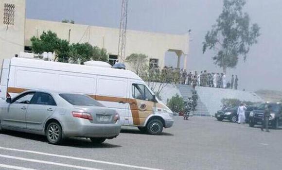 17 killed as suicide blast targets mosque in western Saudi Arabia