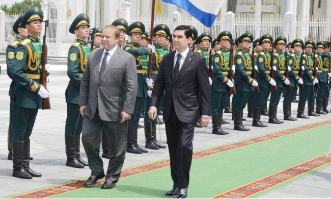 Exceptional welcome of Nawaz Sharif at Samarkand Uzbekistan