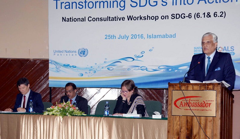 FEDERAL MINISTER FOR LAW, JUSTICE AND CLIMATE CHANGE,  ZAHID HAMID ADDRESSING THE PARTICIPANTS OF NATIONAL CONSULTATIVE WORKSHOP ON STRATEGIC DEVELOPMENT GOALS-6, ORGANIZED BY MINISTRY OF CLIMATE CHANGE AND UNITED NATION PAKISTAN IN ISLAMABAD ON JULY 25, 2016.