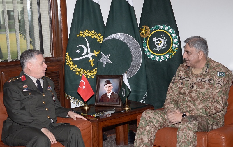 Chief of Army Staff (COAS) General Qamar Javed Bajwa and the Turkish Deputy Chief of Turkish General Staff General Umit DUNDAR