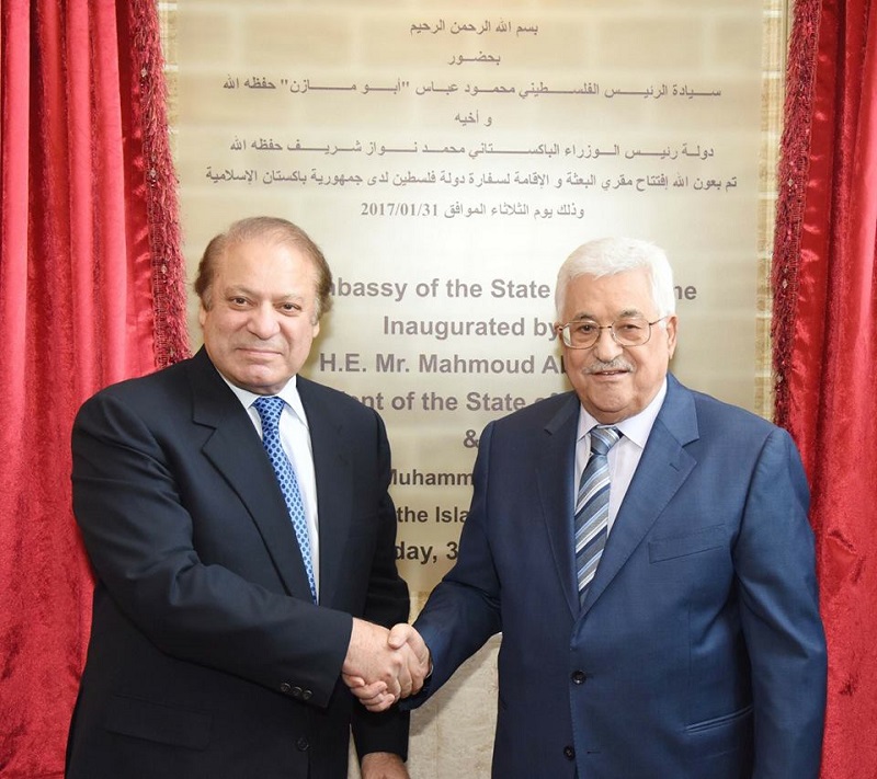 Prime Minister Nawaz Sharif and Palestine's President Mahmoud Abbas