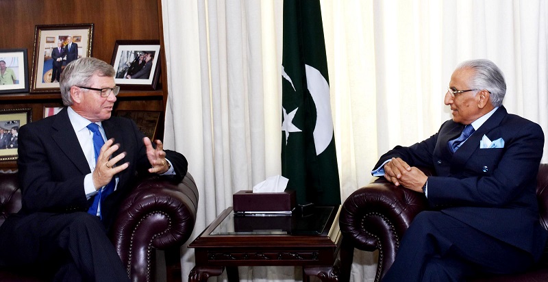 Special Assistant to the Prime Minister on Foreign Affairs Syed Tariq Fatemi in a meeting with the Former Prime Minister of Norway Mr. Kjell Magne Bondevik in Islamabad on March 31, 2017.